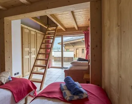 Les Chosalets Chalet Sleeps 20 Chalet *